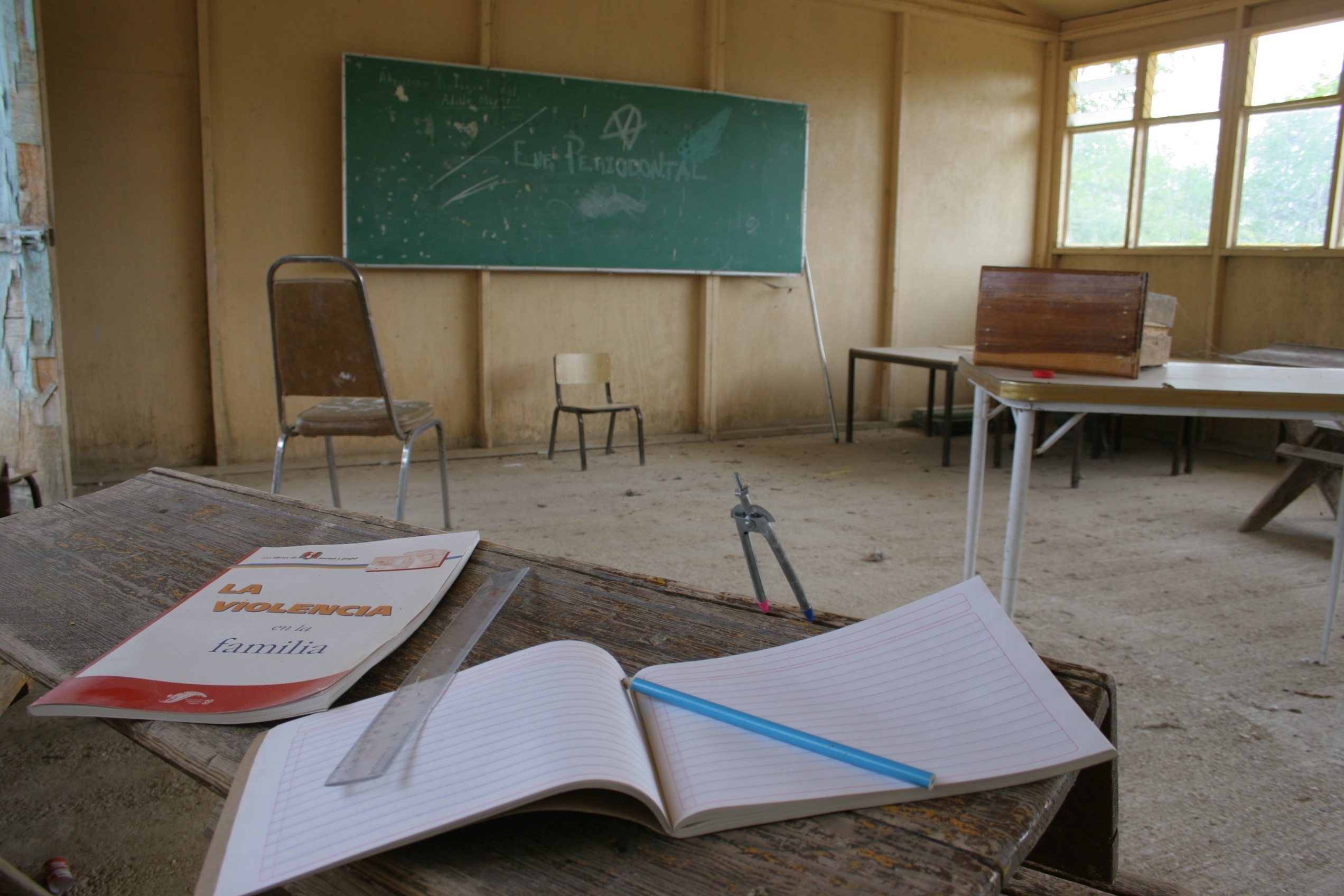 Problemas del sistema educativo en México y sus posibles soluciones Problemas del sistema educativo en México y sus posibles soluciones